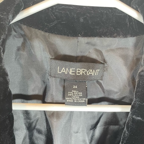 Lane Bryant Velvet 3/4 Bell Sleeve Jewel Button Jacket - Picture 3 of 7